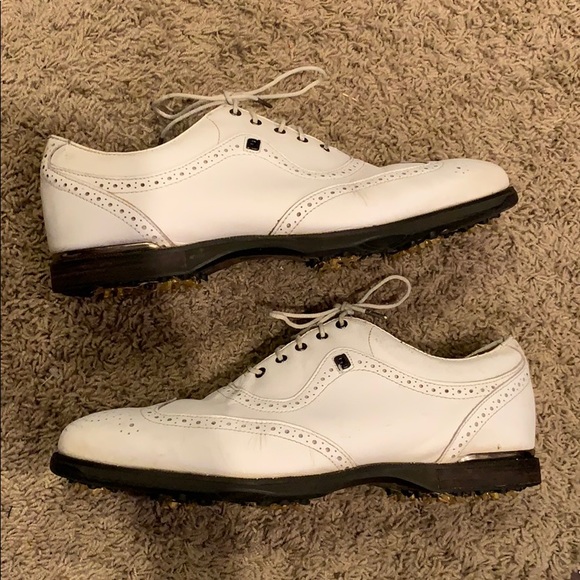 footjoy icon black white